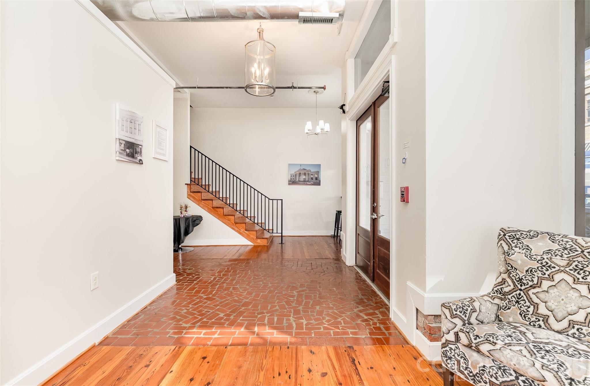 Apartment at 101 W Main Street, Union, photo 18 of 29