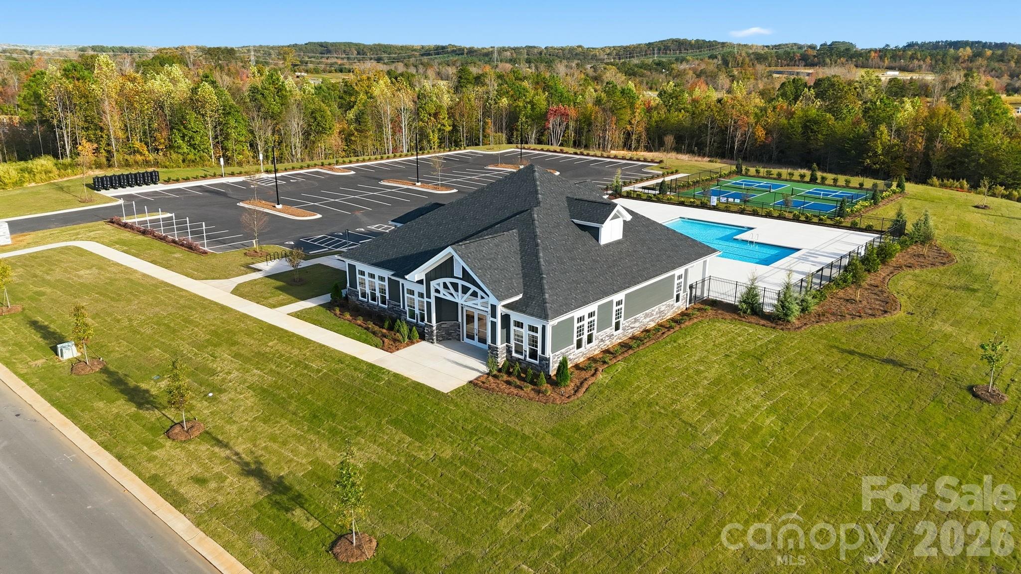 Amenity Clubhouse - 987 Exeter Drive, Sherrills Ford