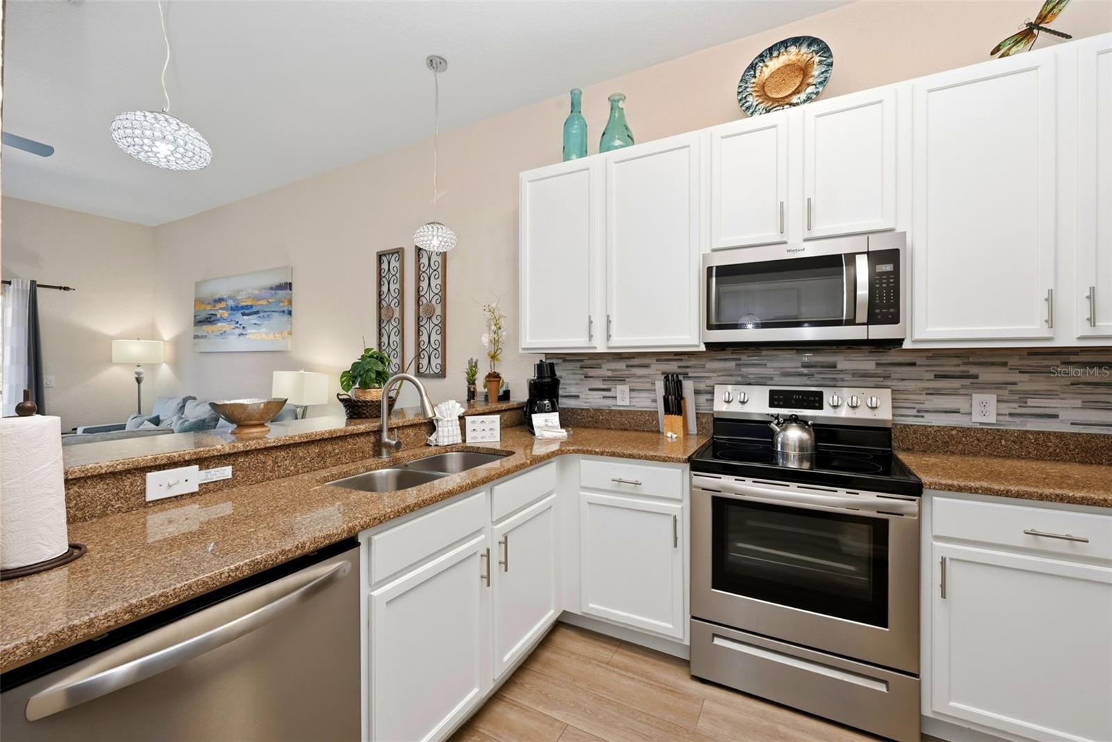 Condominium at 1014 GRAN BAHAMA BLVD #31-1014, DAVENPORT, photo 13 of 34