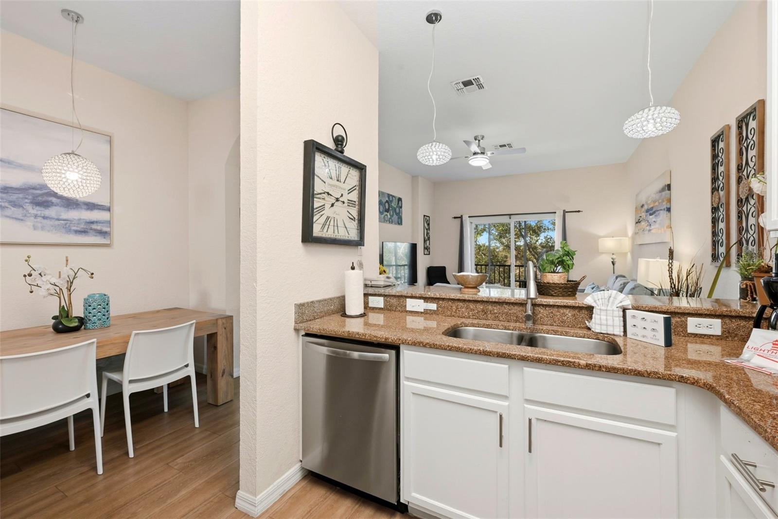 Condominium at 1014 GRAN BAHAMA BLVD #31-1014, DAVENPORT, photo 14 of 34