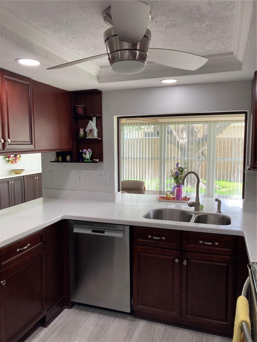 Single Family Residence at 7628 VALLEY CT, NEW PORT RICHEY, photo 25 of 34