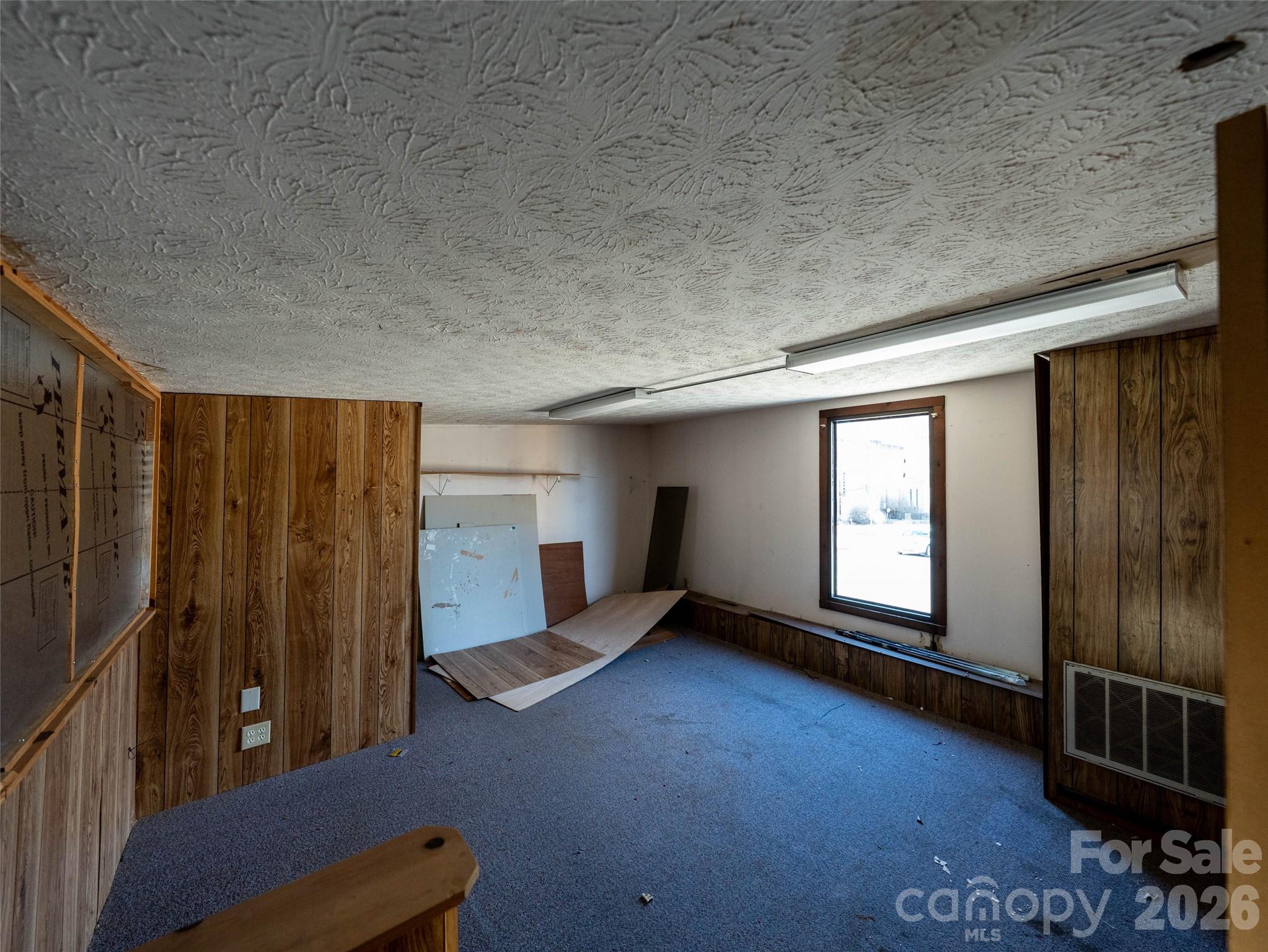 Office at 3264 Broad Street, Clyde, photo 24 of 32