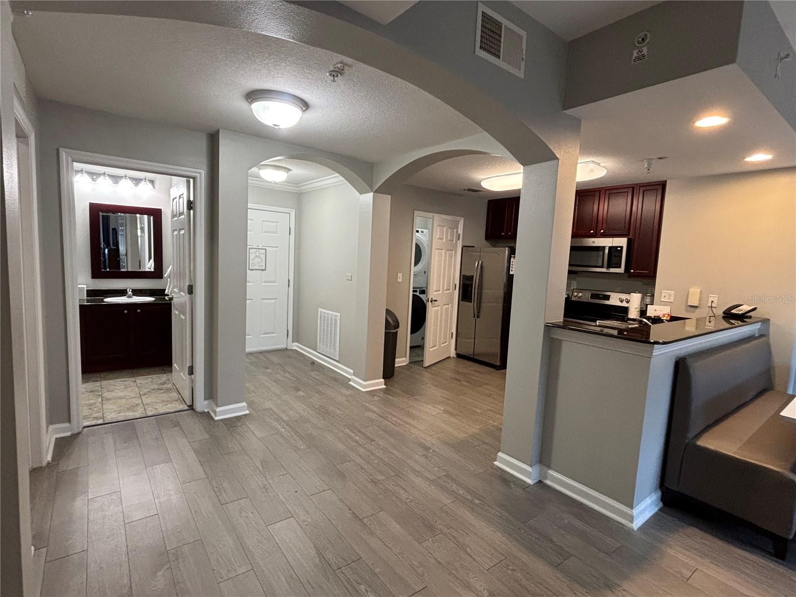 Condo - Hotel at 14501 GROVE RESORT AVE #1224, WINTER GARDEN, photo 11 of 39