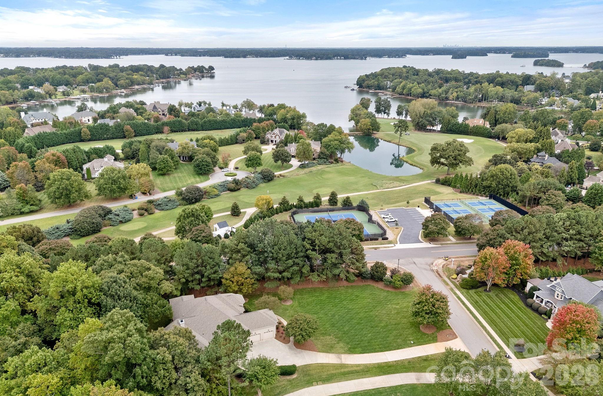 Single Family Residence at 106 Lightship Drive, Mooresville, photo 26 of 27