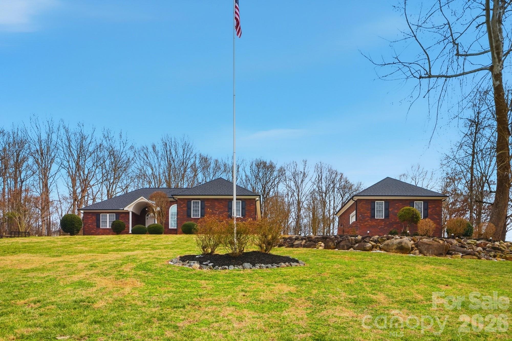 Single Family Residence at 6104 Charity Drive, Marshville, photo 3 of 48