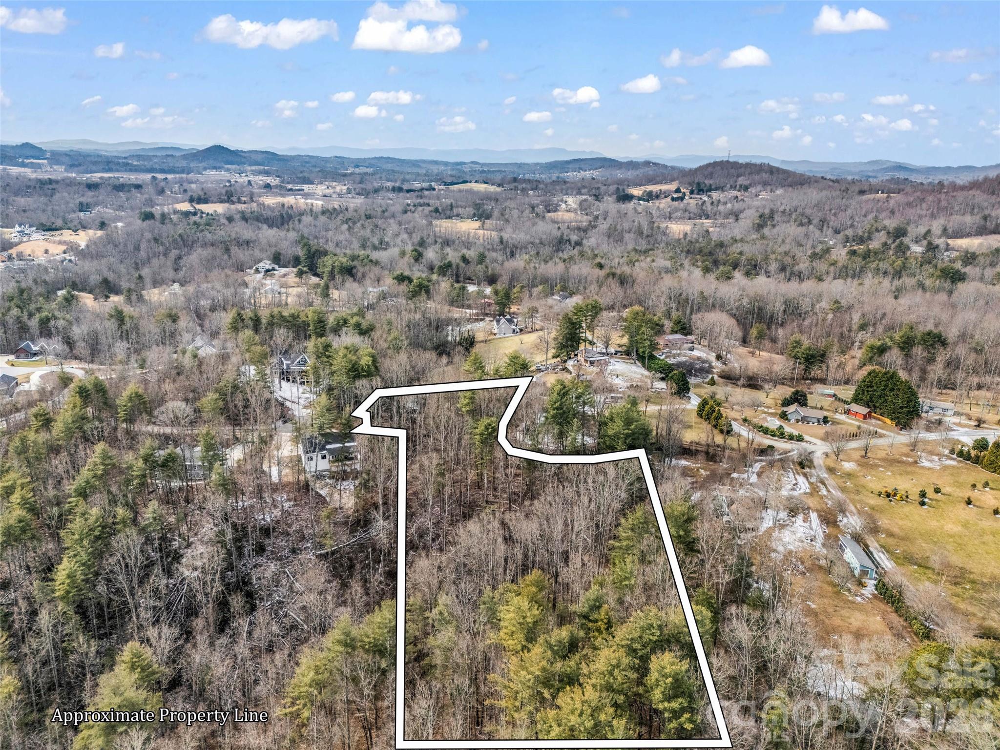 Lot at 88 Summer Shade Court, Hendersonville, photo 2 of 37