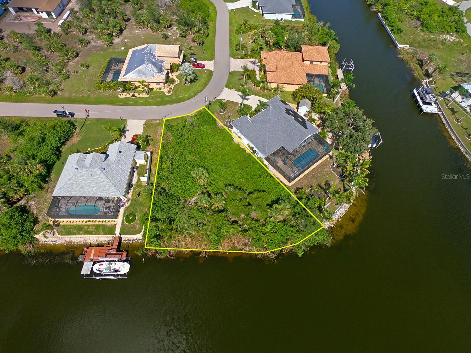 9604 ARNAZ CIR