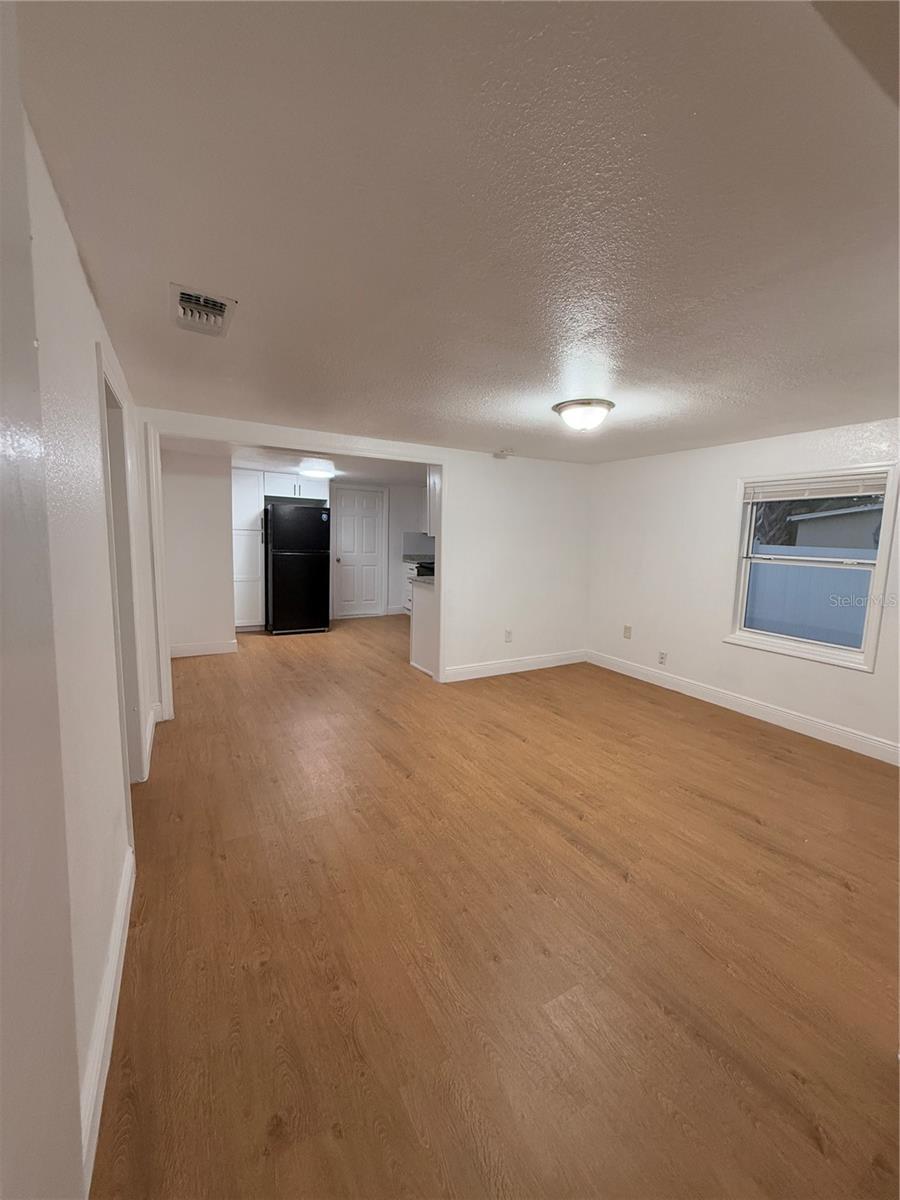 Single Family Residence at 636 COKE AVE, WINTER GARDEN, photo 4 of 15