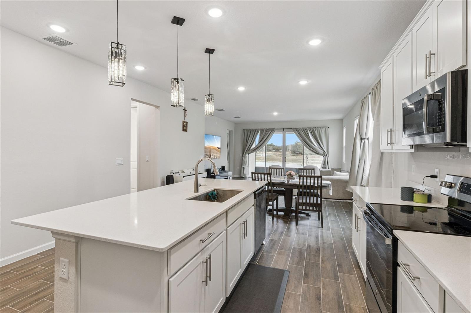 Single Family Residence at 654 HERITAGE SQUARE DR, HAINES CITY, photo 11 of 31