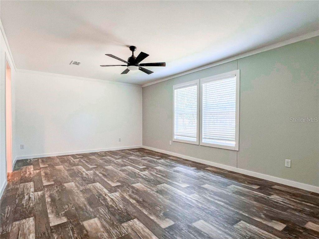 Manufactured Home at 16108 GUPTON ST, BROOKSVILLE, photo 13 of 27