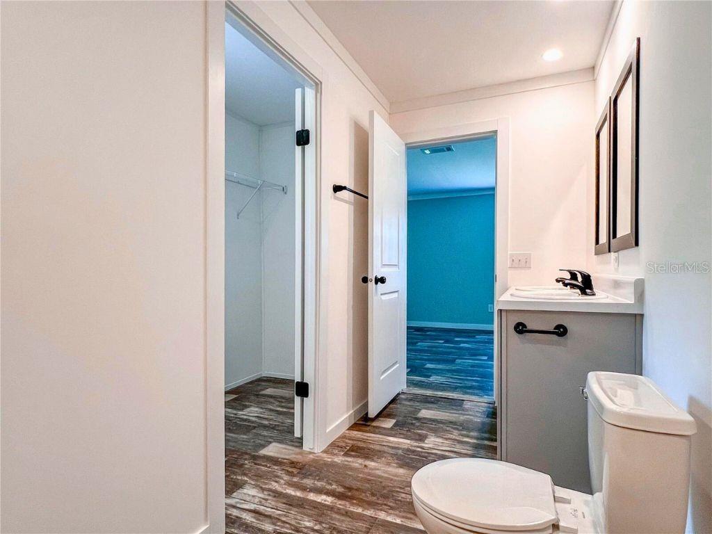 Manufactured Home at 16108 GUPTON ST, BROOKSVILLE, photo 16 of 27
