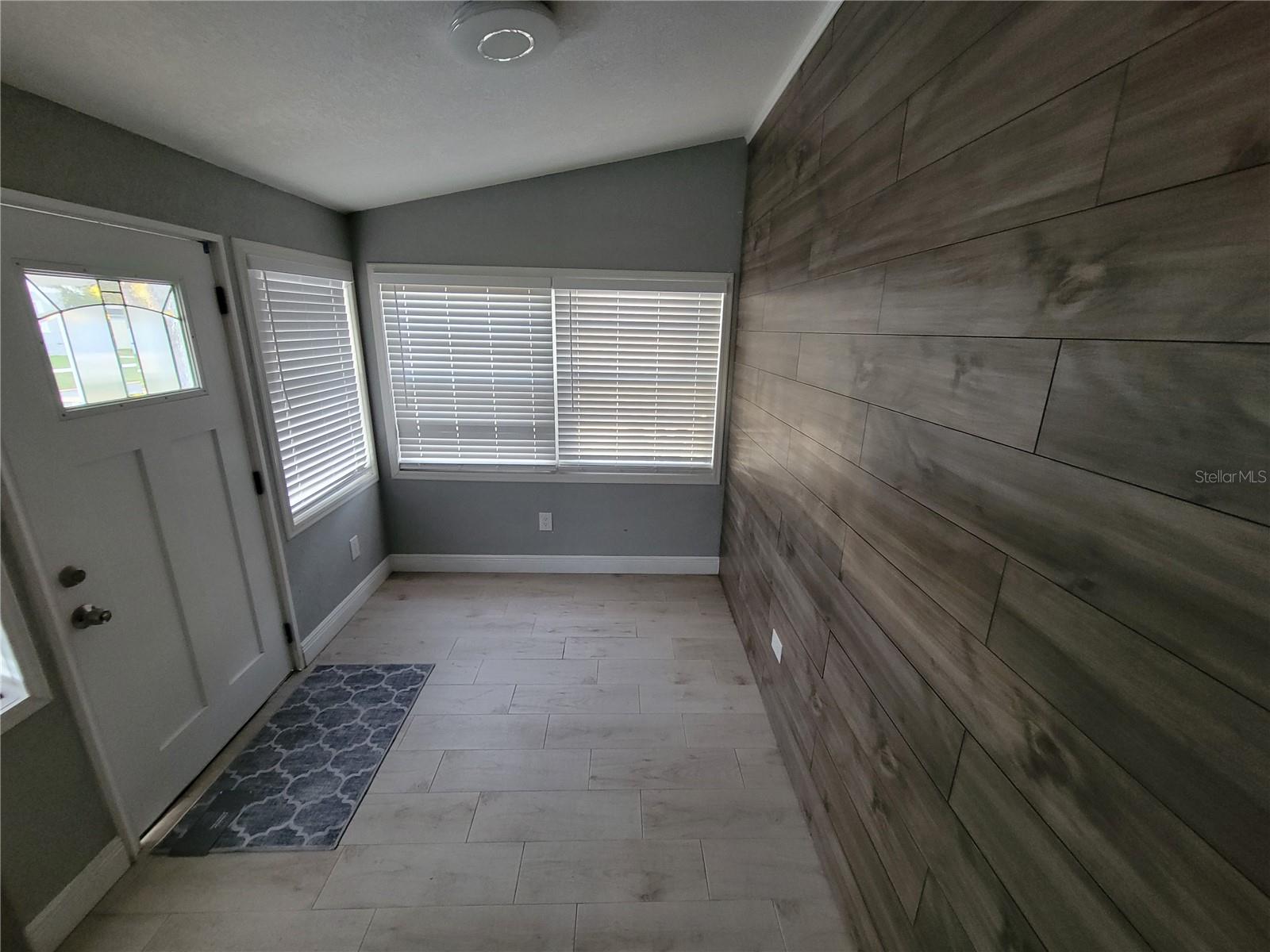 Loft - 5548 11TH ST, ZEPHYRHILLS