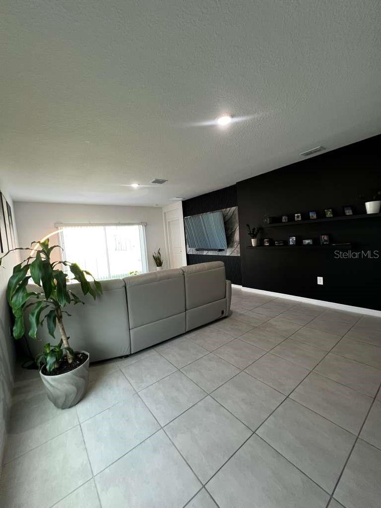 Single Family Residence at 205 ACORN RD, HAINES CITY, photo 4 of 20