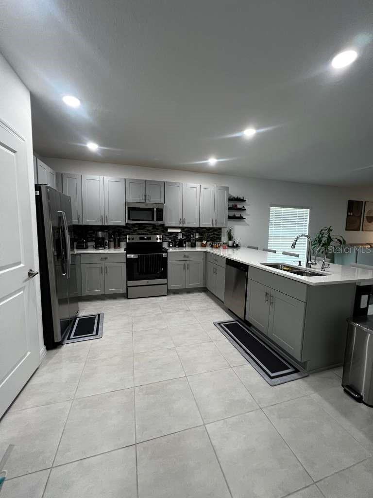 Single Family Residence at 205 ACORN RD, HAINES CITY, photo 5 of 20