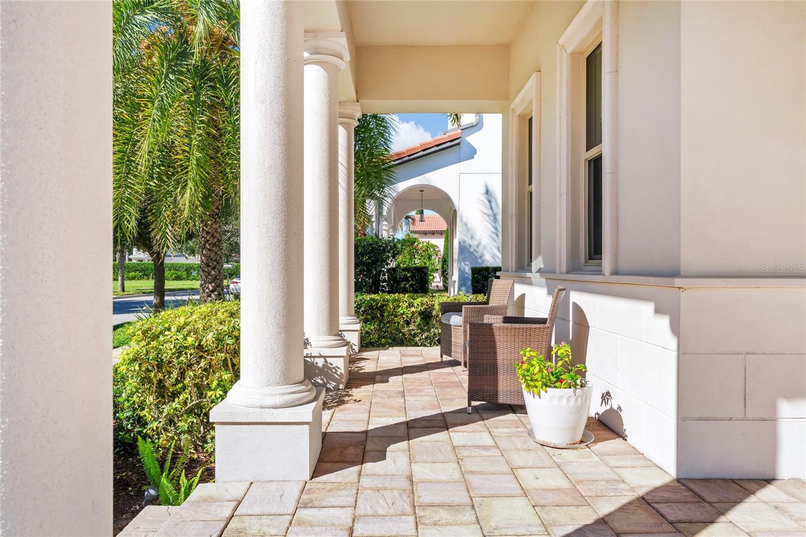 Single Family Residence at 15625 SYLVESTER PALM DR, WINTER GARDEN, photo 4 of 76