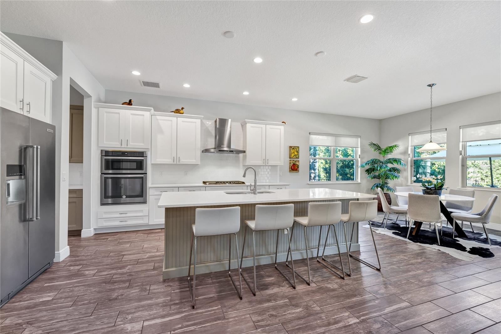 Single Family Residence at 15625 SYLVESTER PALM DR, WINTER GARDEN, photo 9 of 76