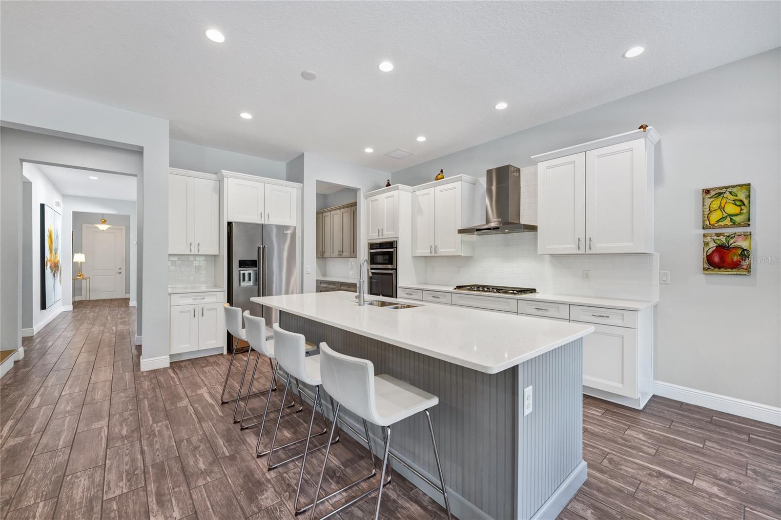 Single Family Residence at 15625 SYLVESTER PALM DR, WINTER GARDEN, photo 11 of 76