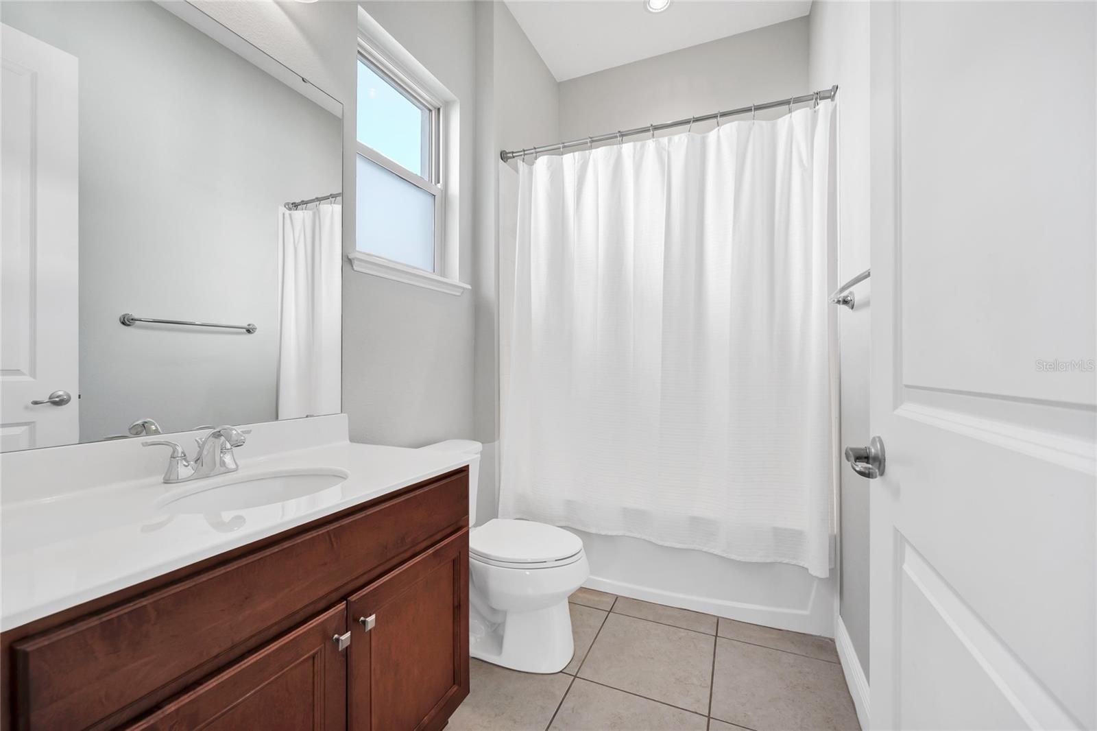 Single Family Residence at 15625 SYLVESTER PALM DR, WINTER GARDEN, photo 23 of 76