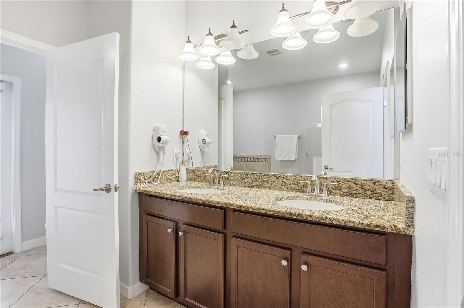 bathroom #2 - 9039 SHADOW MOUNTAIN ST, DAVENPORT