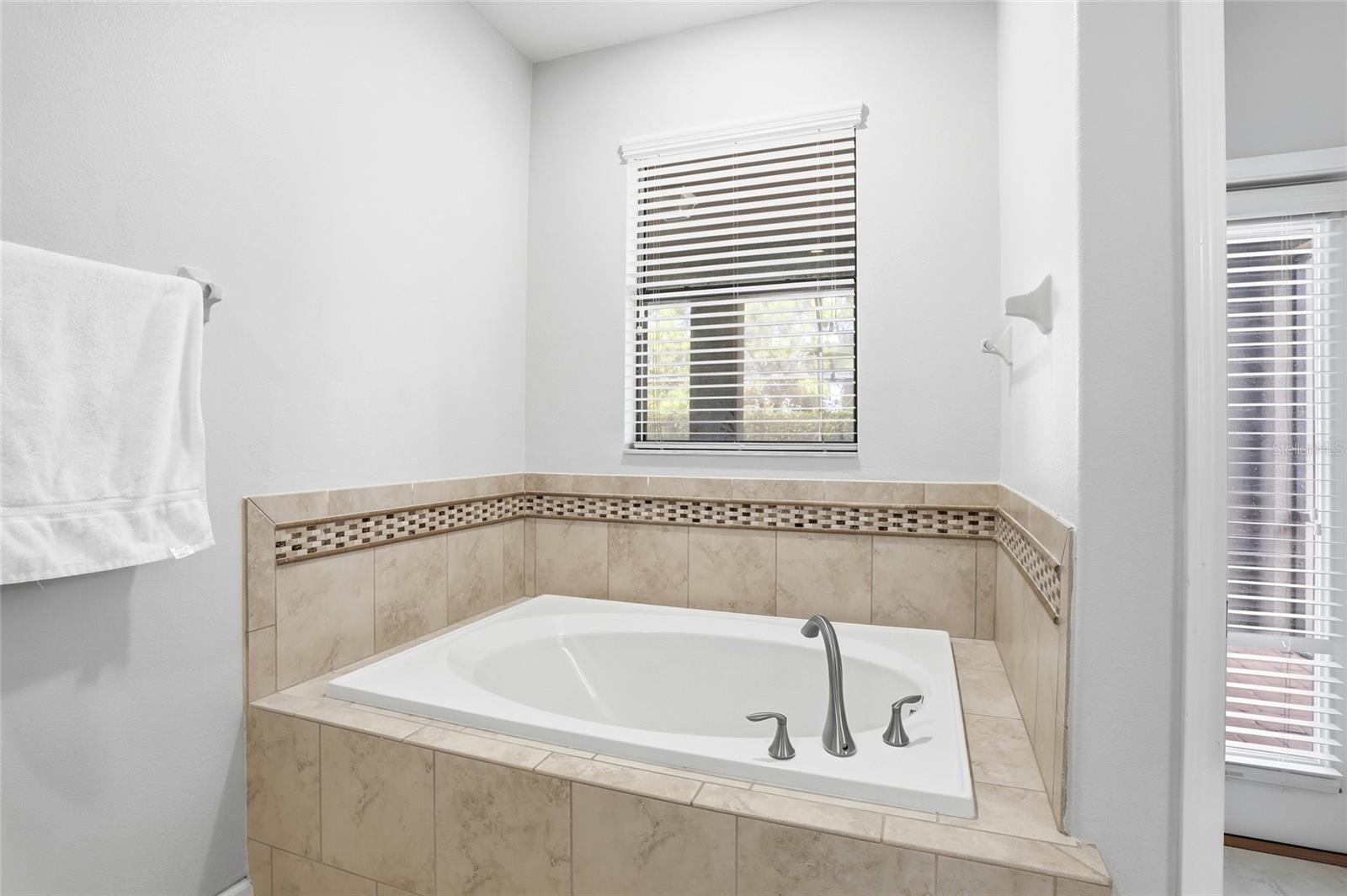 bathroom #2 - 9039 SHADOW MOUNTAIN ST, DAVENPORT
