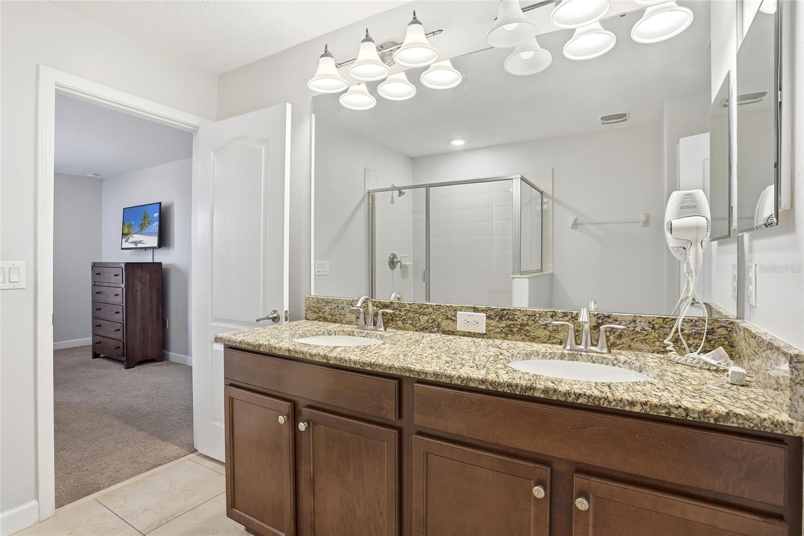 bathroom #4 - 9039 SHADOW MOUNTAIN ST, DAVENPORT