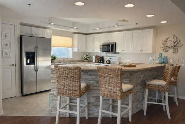 Virtually Staged - 5300 S ATLANTIC AVE #8-401, NEW SMYRNA BEACH