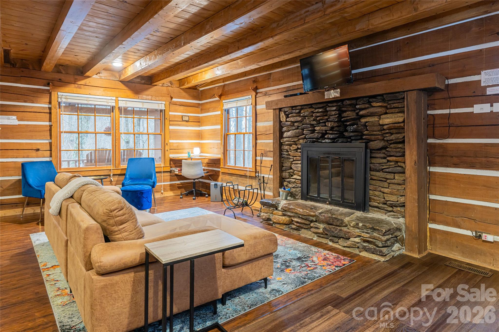 Single Family Residence at 16 Rocky Glen Trail, Black Mountain, photo 16 of 47