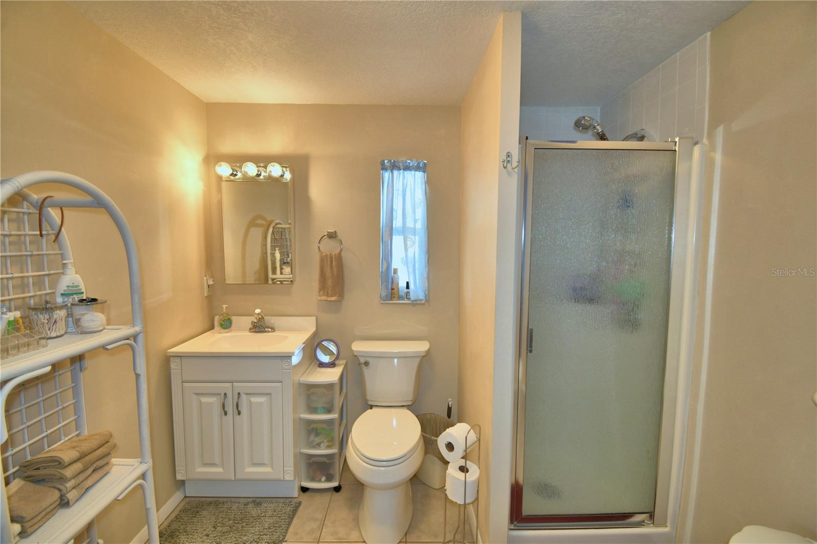 Manufactured Home at 251 PATTERSON RD #B26, HAINES CITY, photo 10 of 41
