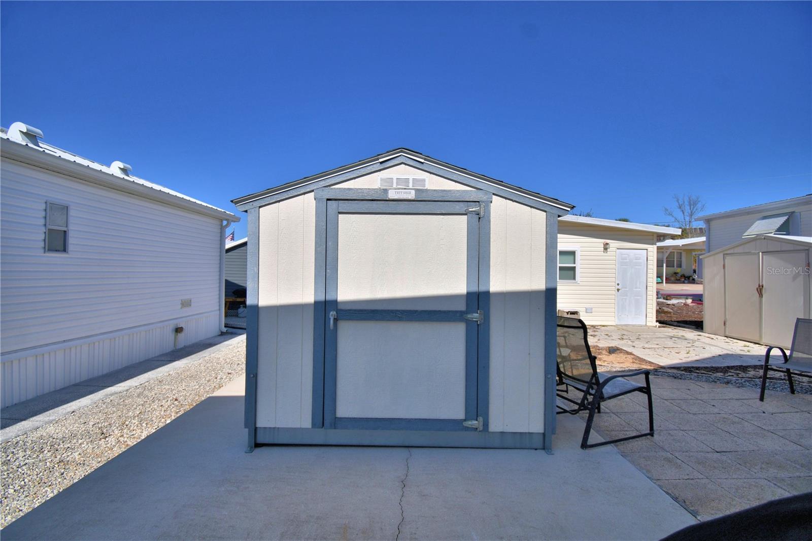 Manufactured Home at 251 PATTERSON RD #B26, HAINES CITY, photo 31 of 41