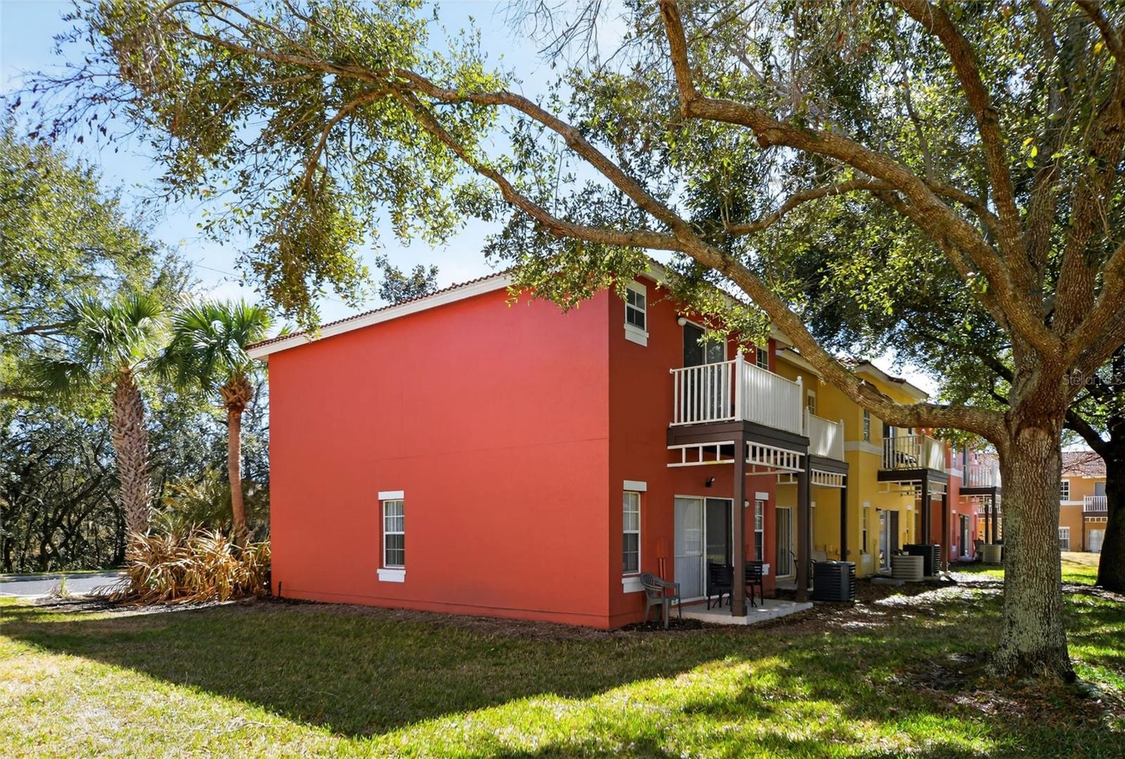 Side View - 8538 CRYSTAL COVE LOOP, KISSIMMEE