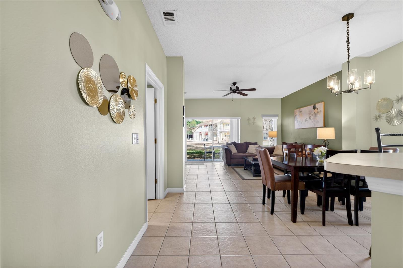 Townhouse at 8538 CRYSTAL COVE LOOP, KISSIMMEE, photo 15 of 61