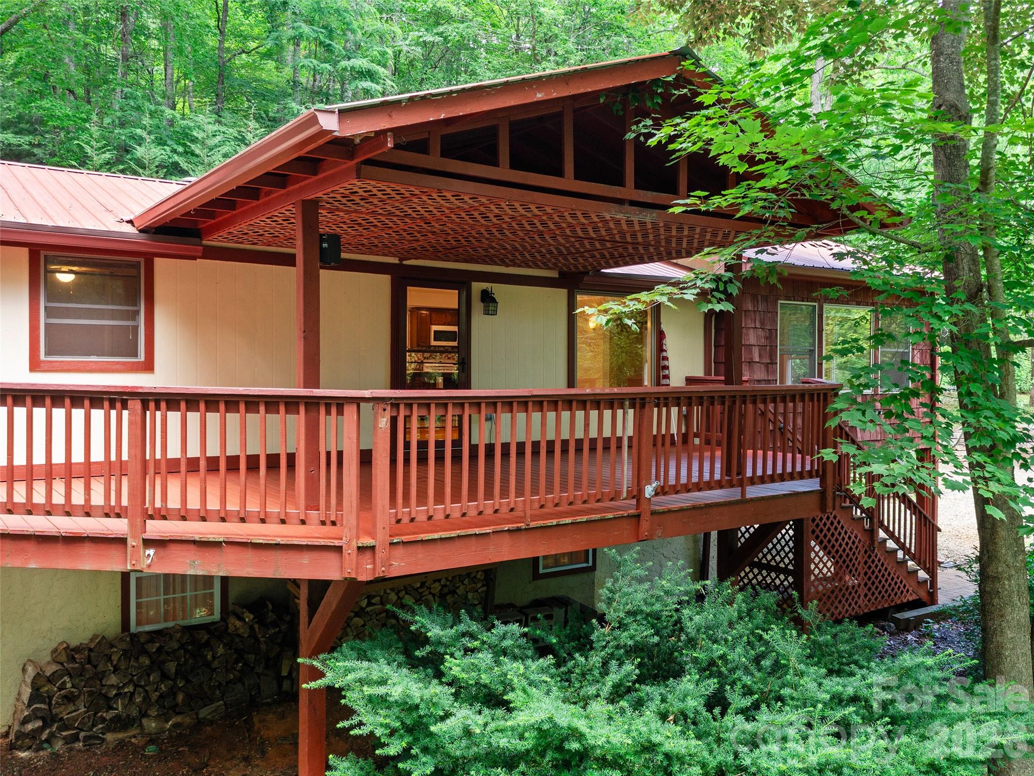 Natures sights and sounds surrounding you! - 125 HEARTLAND Lane, Burnsville