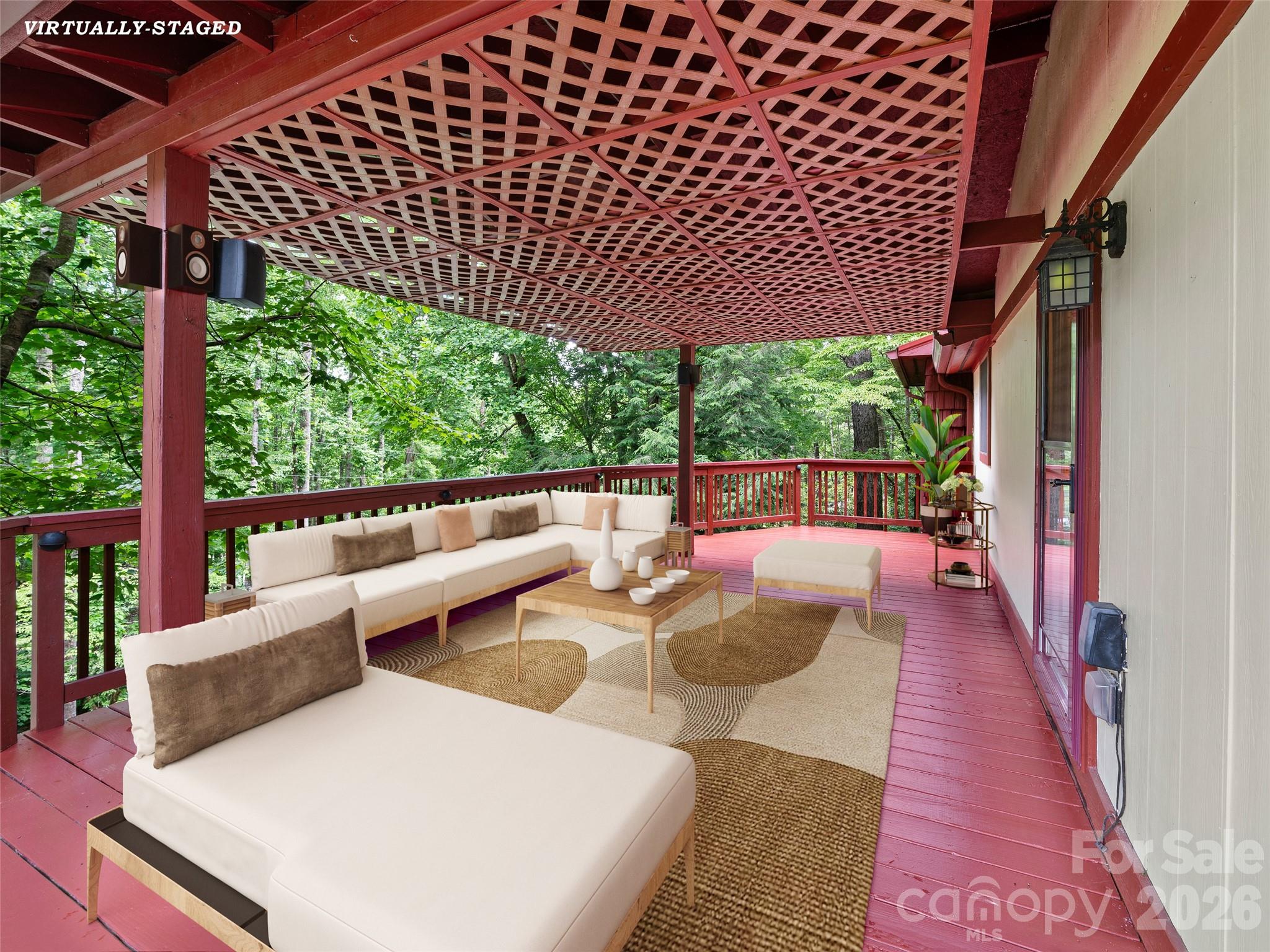 Virtually staged front deck. - 125 HEARTLAND Lane, Burnsville
