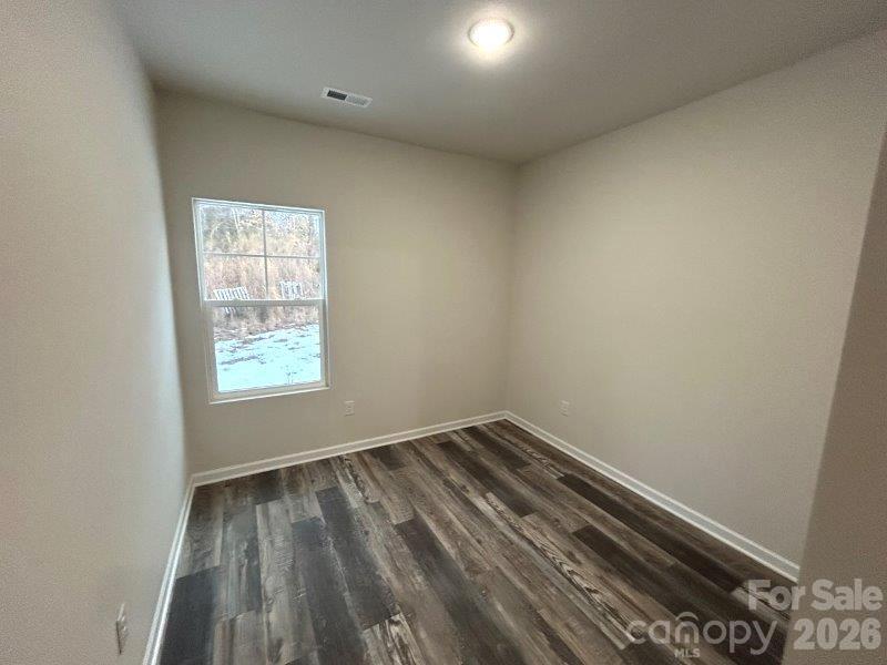 Single Family Residence at 5155 Mark Drive NE, Hickory, photo 8 of 30