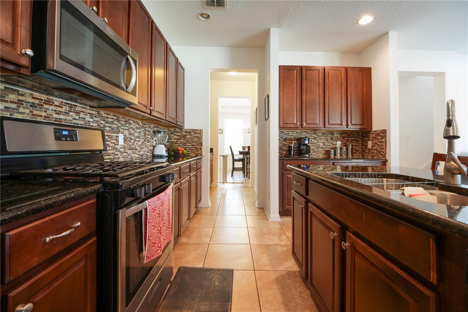 Single Family Residence at 15043 PIGEON PLUM LN, WINTER GARDEN, photo 10 of 23