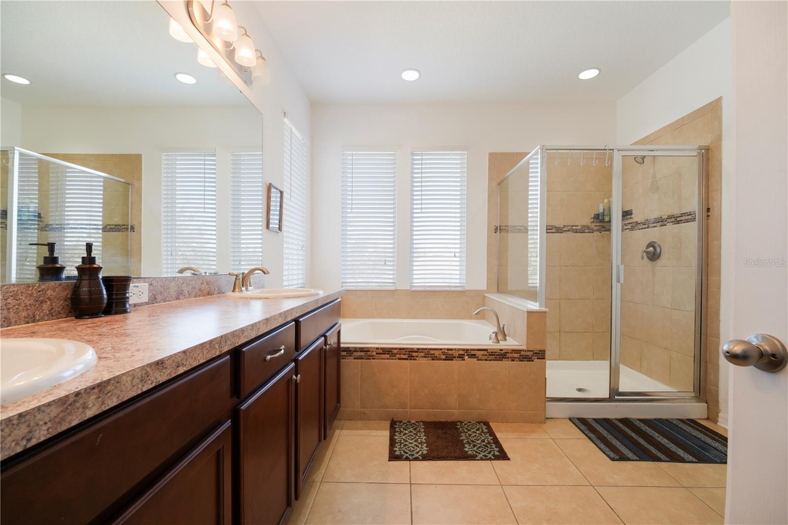 Single Family Residence at 15043 PIGEON PLUM LN, WINTER GARDEN, photo 15 of 23