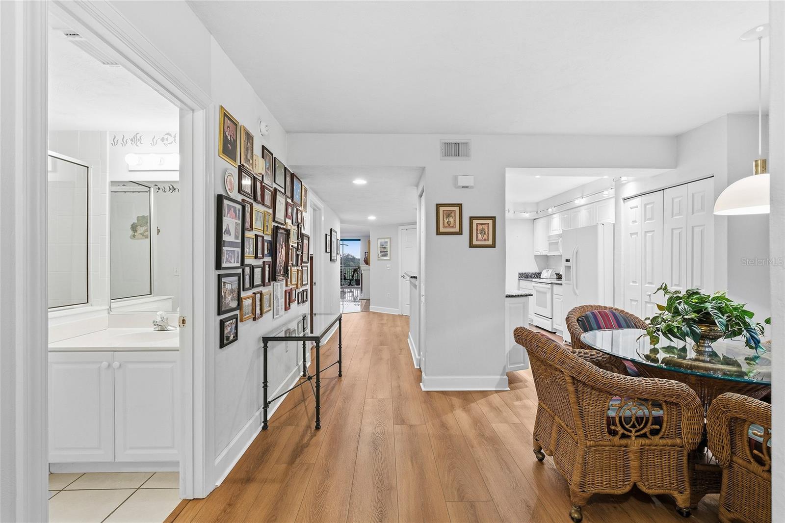 Welcoming Foyer - 426 BOUCHELLE DR #301, NEW SMYRNA BEACH