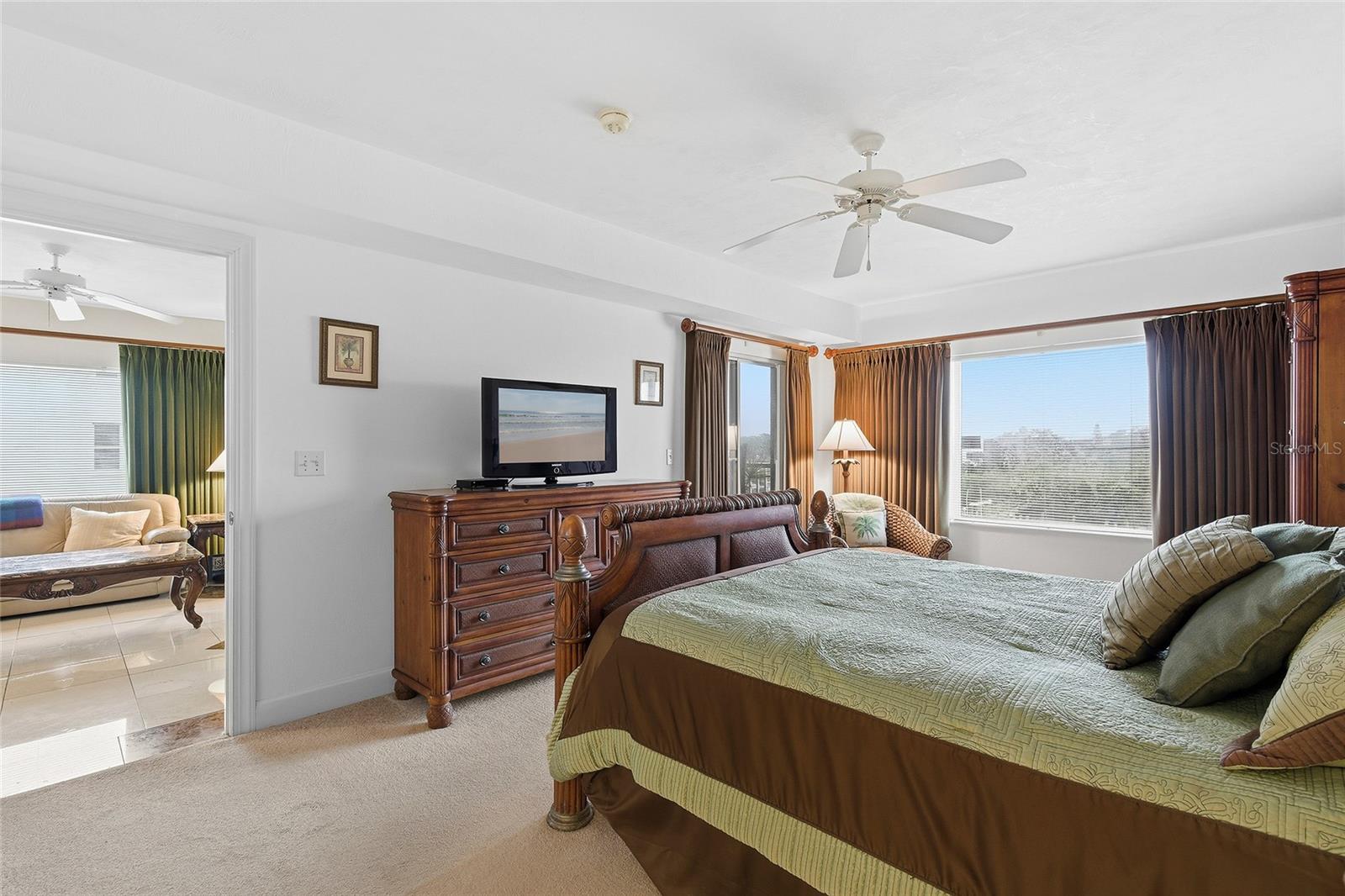 Private Master Oasis - 426 BOUCHELLE DR #301, NEW SMYRNA BEACH