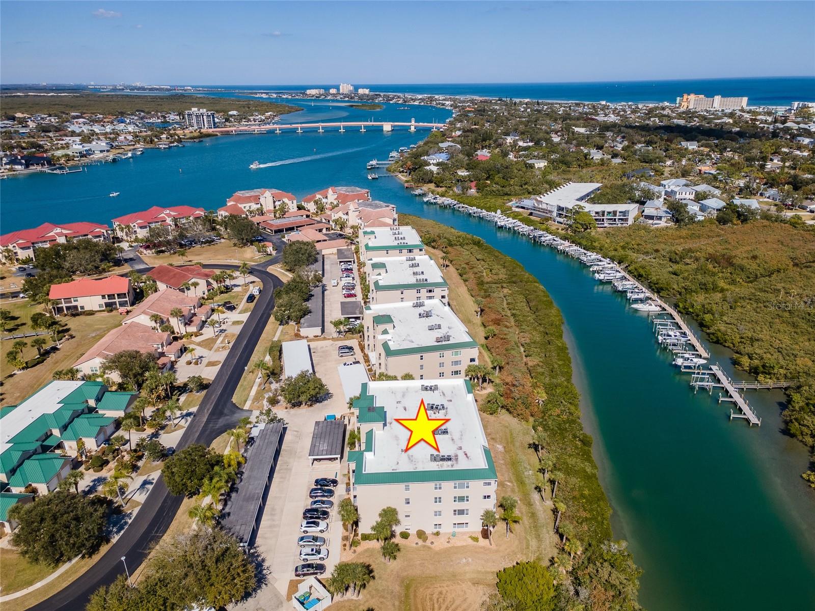 So close to the Intracoastal! - 426 BOUCHELLE DR #301, NEW SMYRNA BEACH