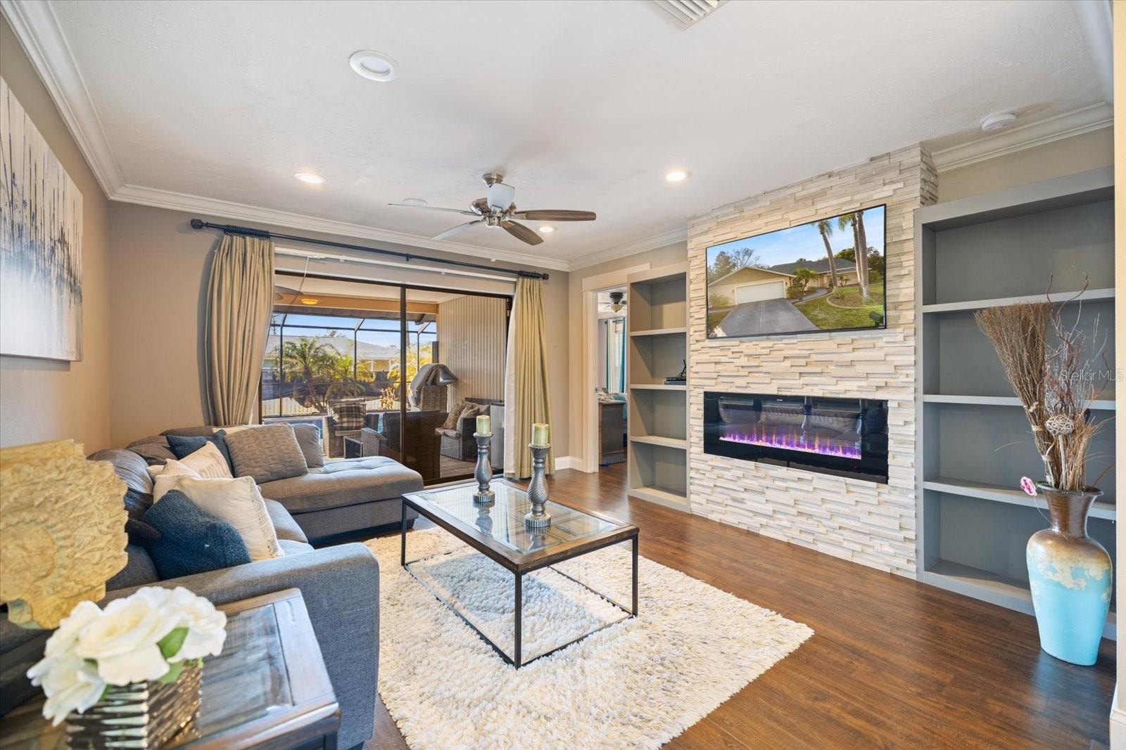 Single Family Residence at 1627 DEL MONTE CT, VENICE, photo 6 of 76