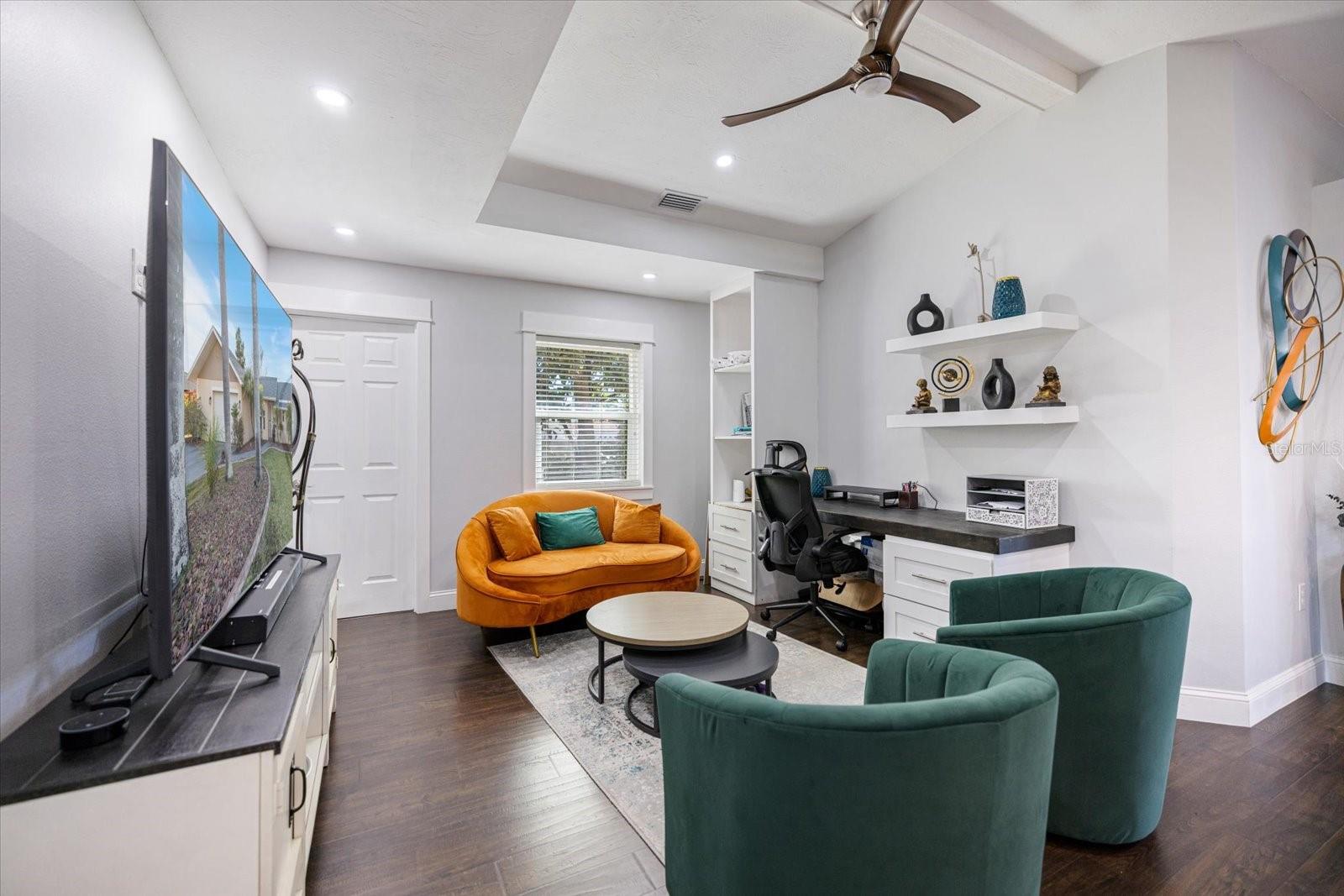 Single Family Residence at 1627 DEL MONTE CT, VENICE, photo 21 of 76