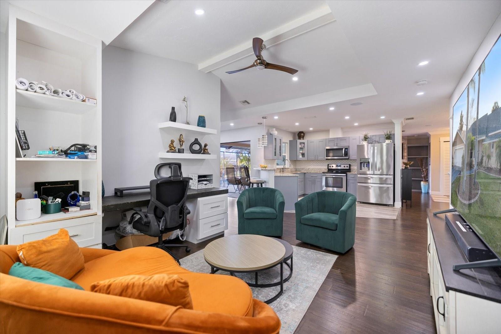 Single Family Residence at 1627 DEL MONTE CT, VENICE, photo 23 of 76
