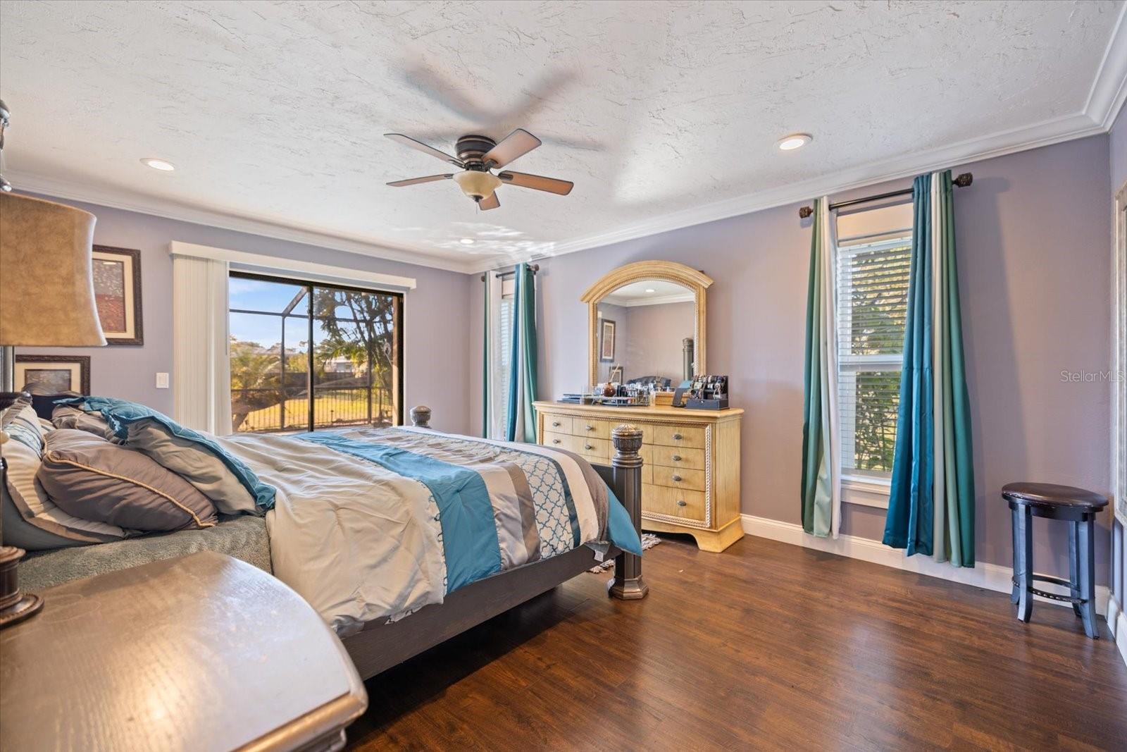 MASTER BEDROOM - 1627 DEL MONTE CT, VENICE