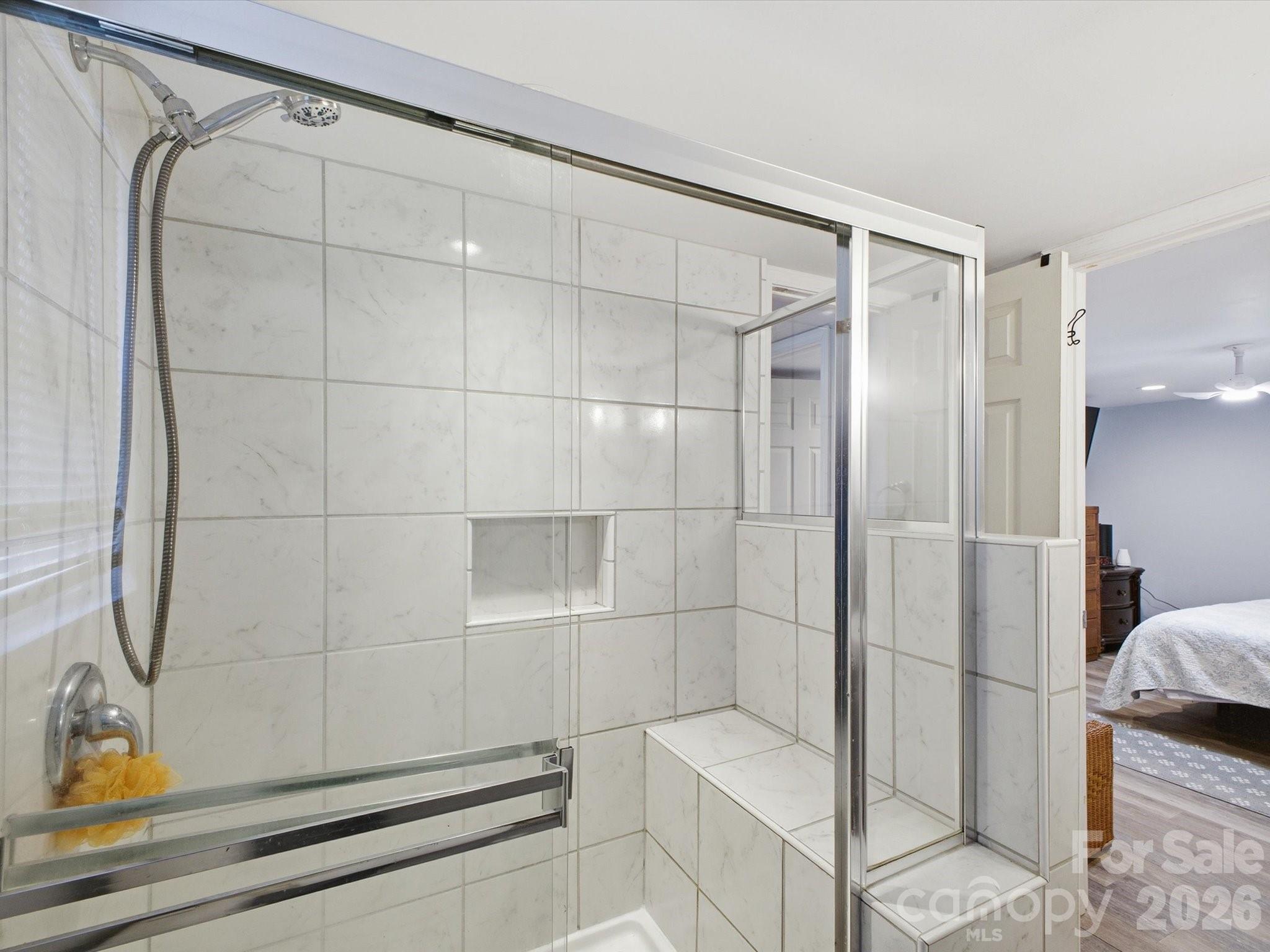 full bathroom in basement/2nd living area - 109 Elk Court, Mount Holly