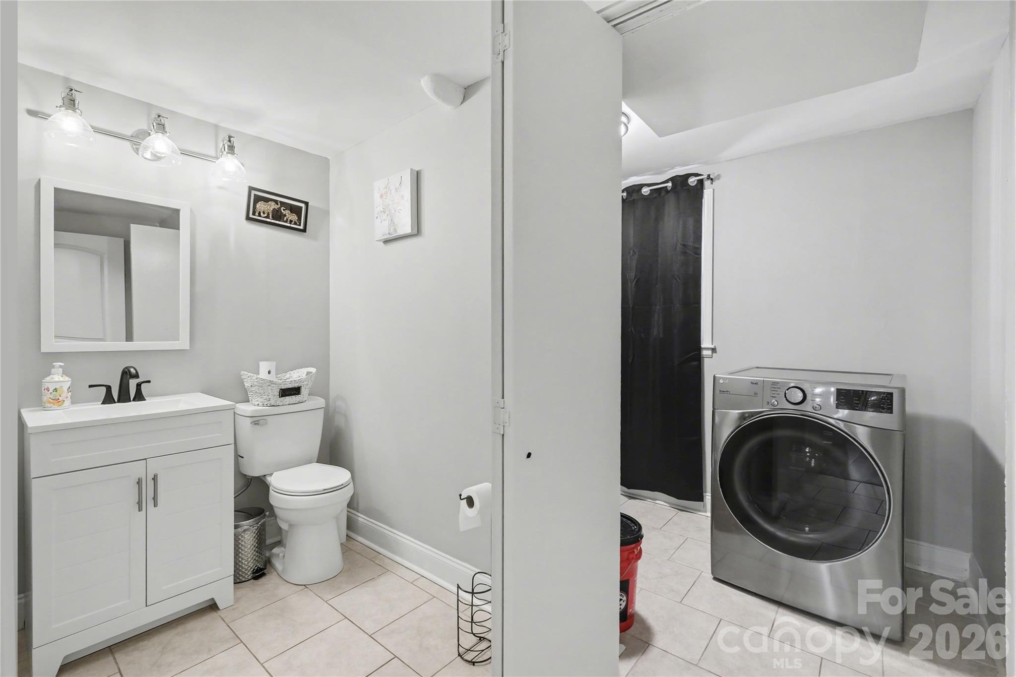 Single Family Residence at 632 Treasure Drive SW, Concord, photo 38 of 45