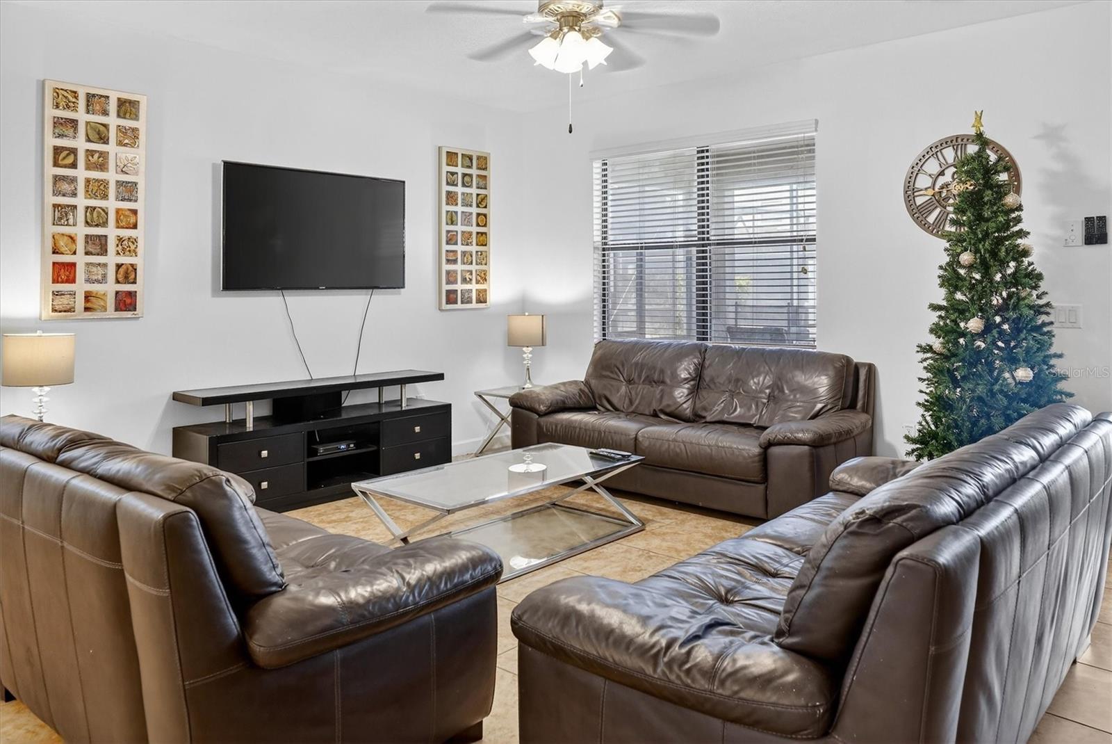 Single Family Residence at 9107 EL CARO LN, DAVENPORT, photo 9 of 100