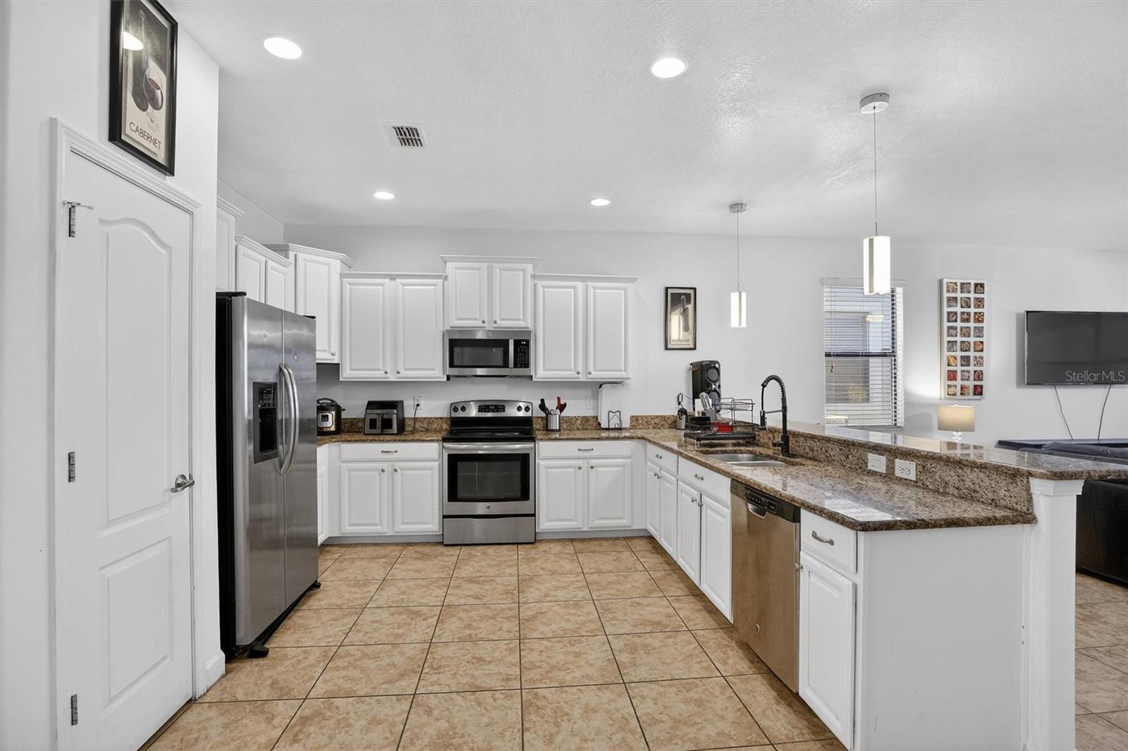Single Family Residence at 9107 EL CARO LN, DAVENPORT, photo 19 of 100