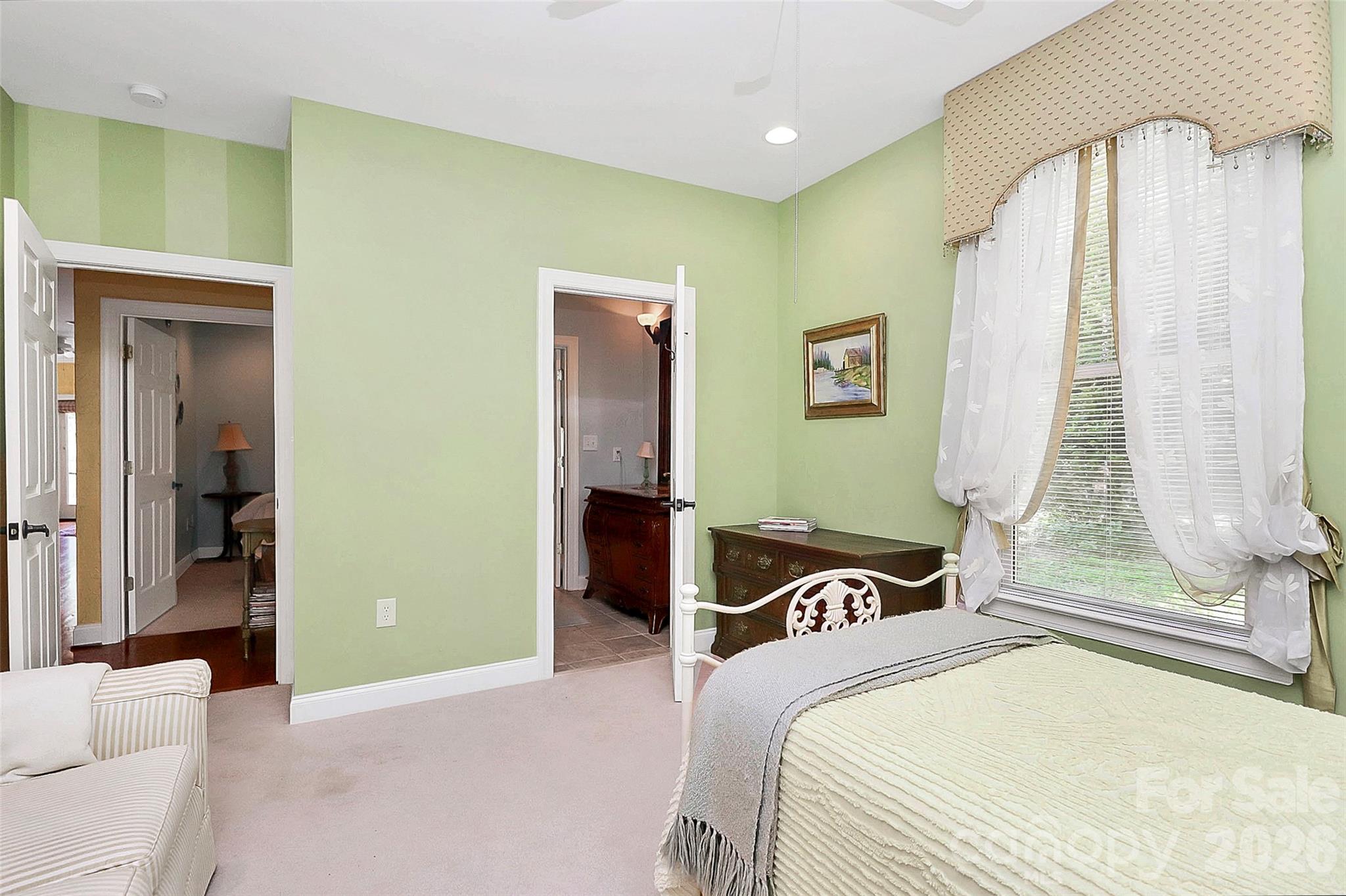 Single Family Residence at 729 Lochaven Road, Waxhaw, photo 20 of 33