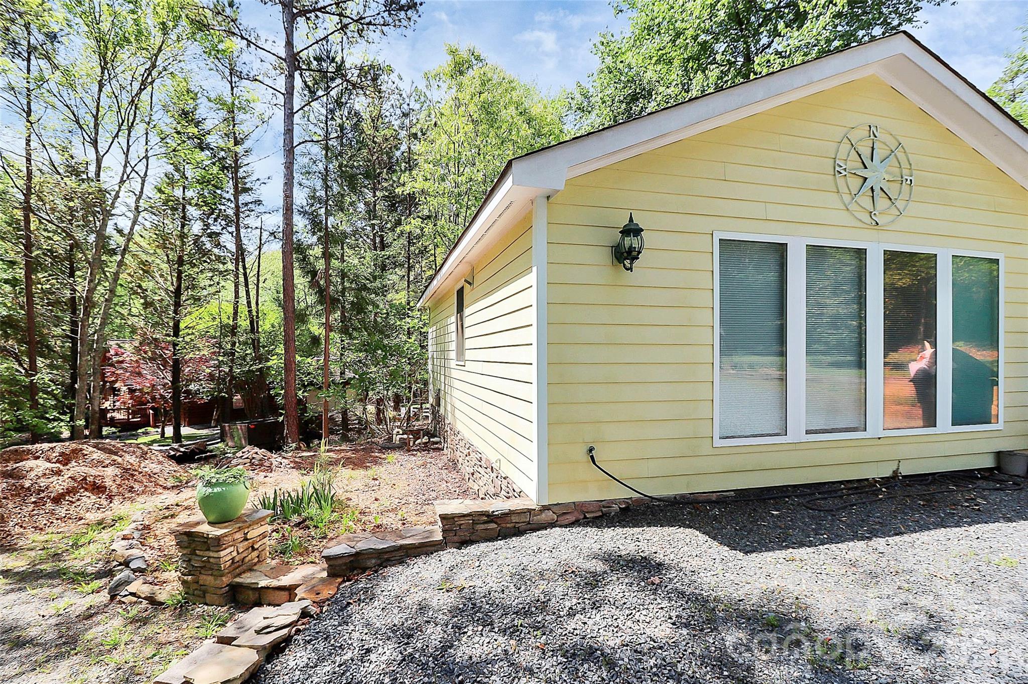 Single Family Residence at 729 Lochaven Road, Waxhaw, photo 27 of 33