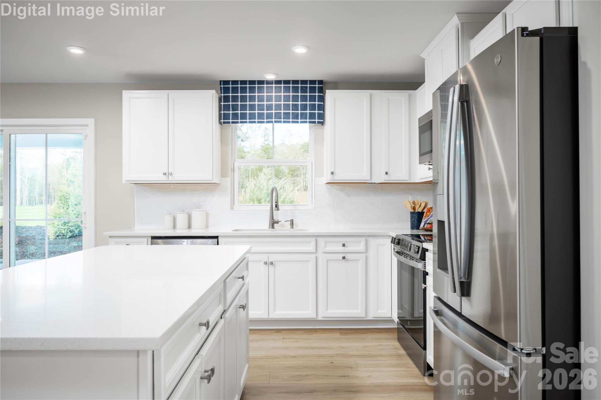 Single Family Residence at 3290 Eller Drive Extension, Hickory, photo 3 of 21